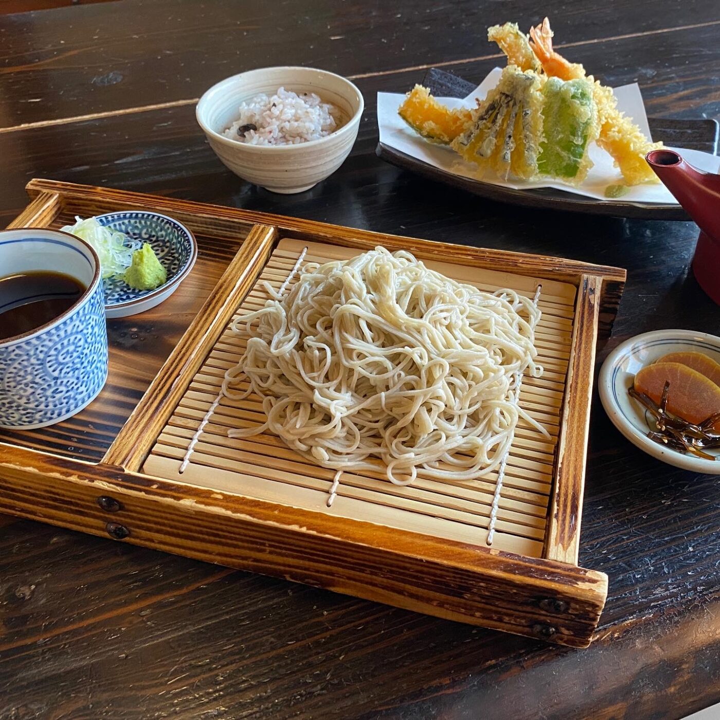 そば処まる 綾本店
